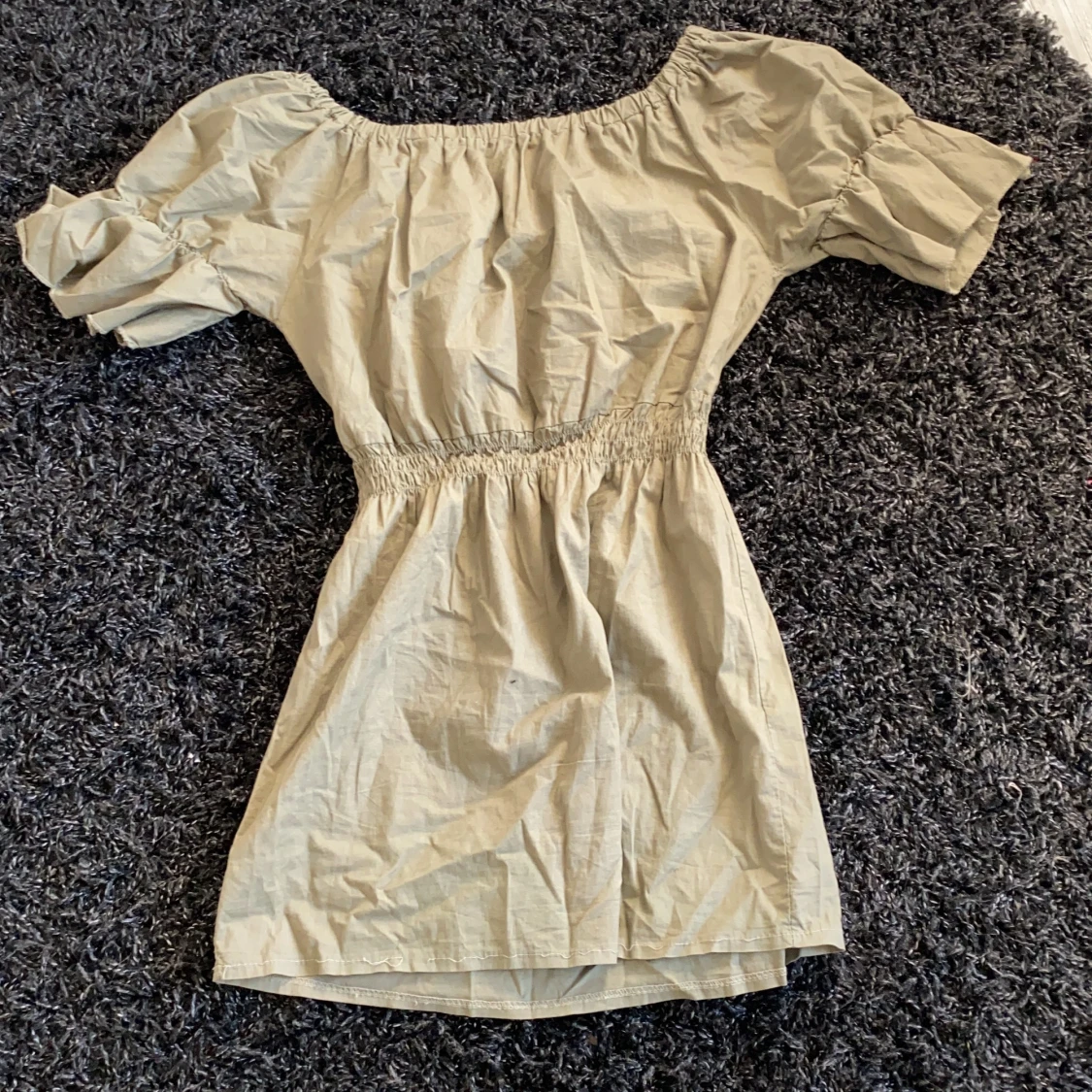 Klänning mörk grön 