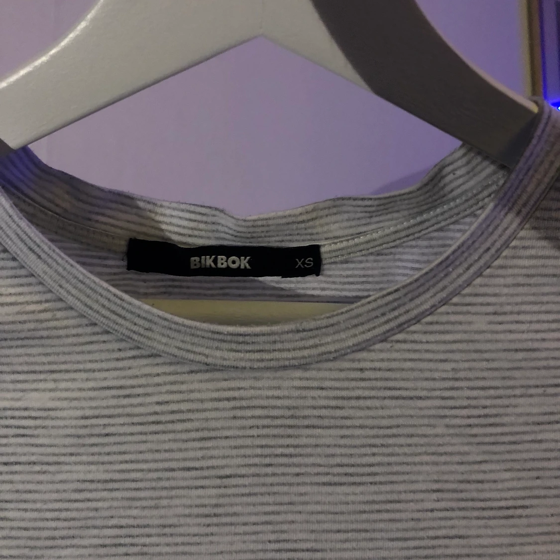 Bikbok t-shirt till salu! - 90