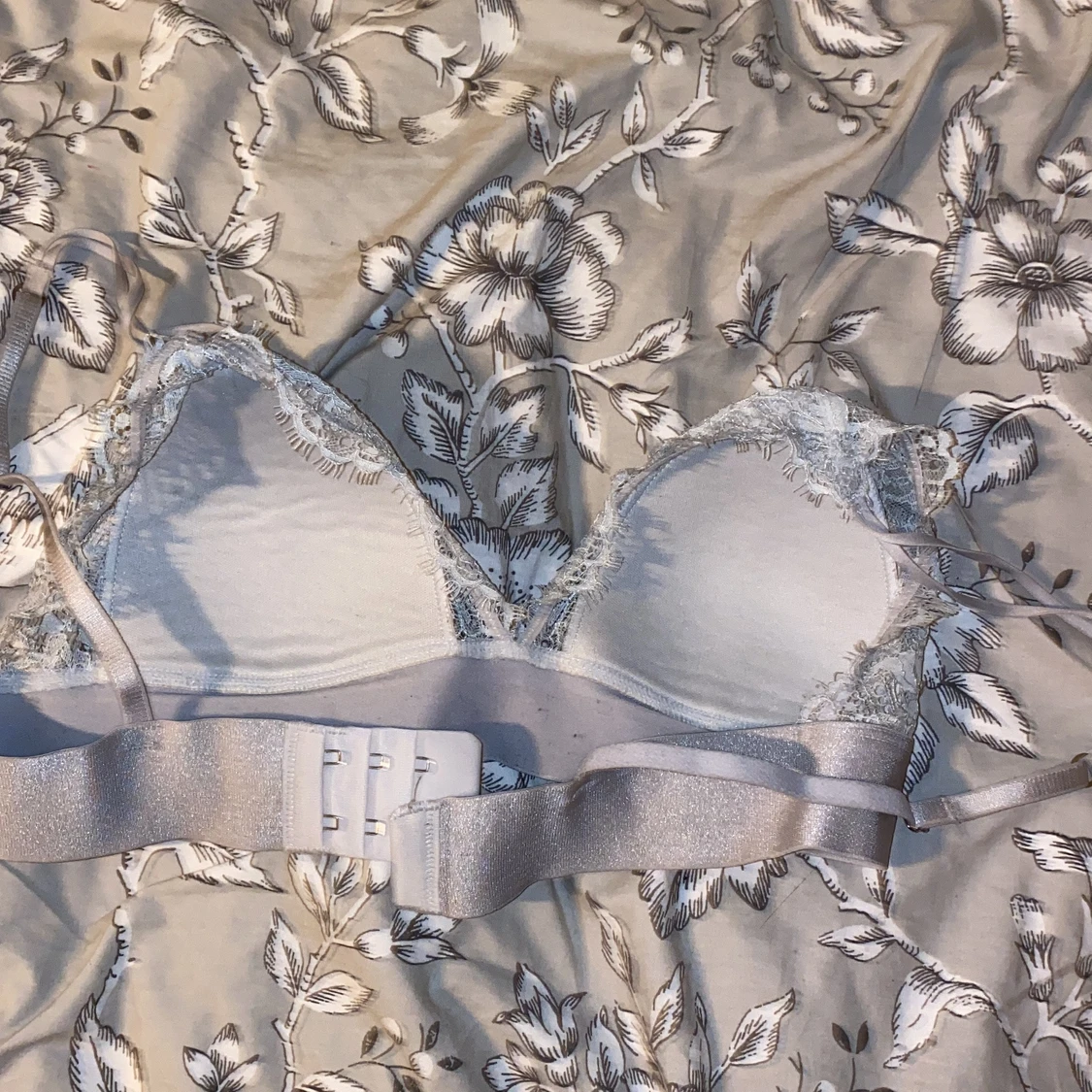 Grå bh/topp - 91