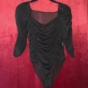 Body - Svart body från Primark i storlek S