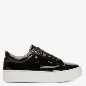 Lack-sneakers - Säljer sneakers från K.COBLER. Dessa är mörkbruna lack med leopard detalj vid hälen. Säljer då de inte kommit till användning. Endast använda 1 gång, som nya därav priset. Nypris : 1000kr
