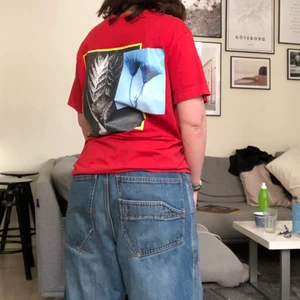 Weekday tröja - Cool weekday tröja KB🤪 knappt använd, baggystyle. 