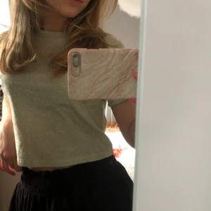 Topp - Festtopp! Aldrig använd😝