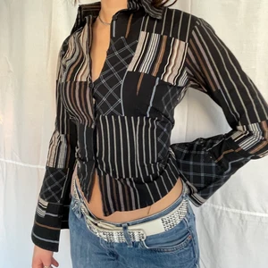 Skjorta - Världens finaste skjorta som jag absolut älskar. Intressekoll skriv om ni vill köpa. 