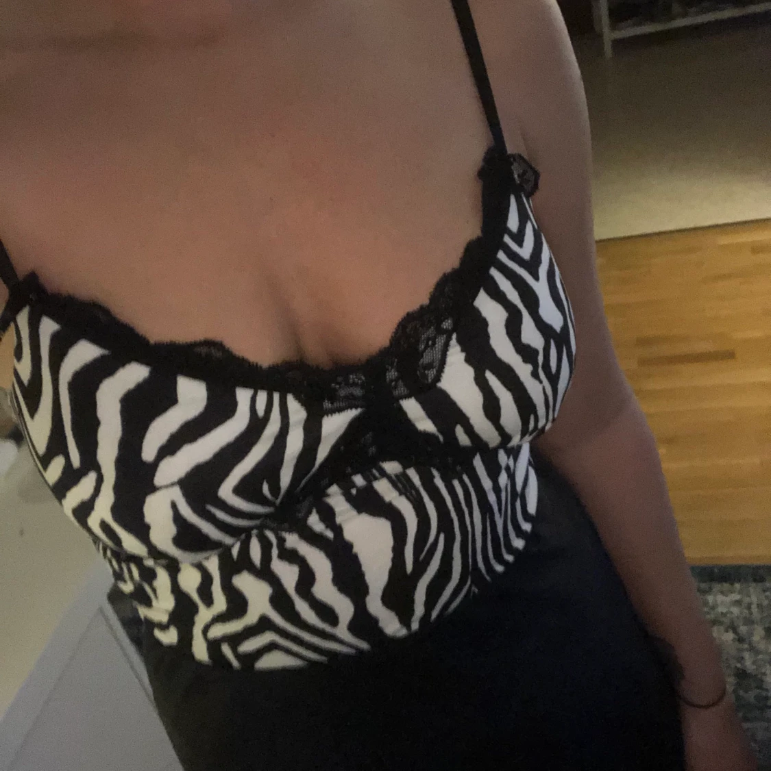 Zebramönstrat linne stl M - 90