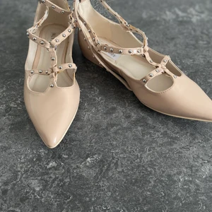 Ballerina  - Ballerina stl 37 från Nelly shoes 