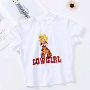 Vit cowgirl tröja får shein i strl S, säljer pga den var för liten:)