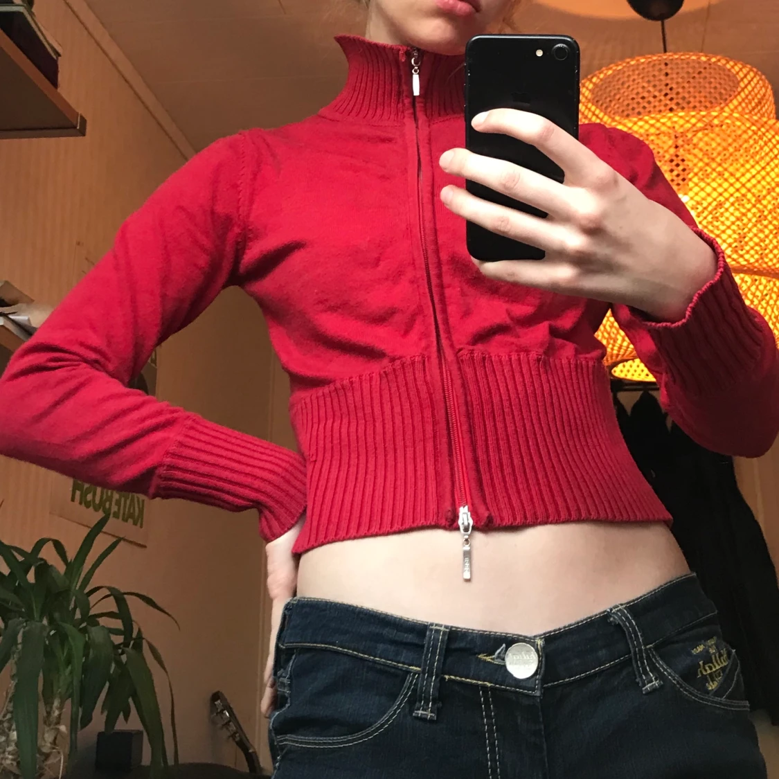 Söt liten röd tröja