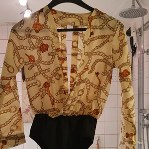 Body topps  - I mycket the same och passar till allt 