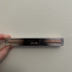 Melted eyeshadow, Huda beauty - Helt oöppnad