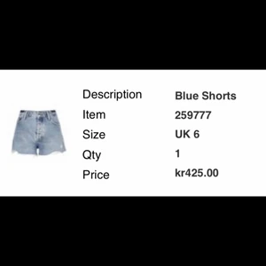 RIVER ISLAND SHORTS  - Köpte i April 2021 men kom i fel storlek och därav aldrig använda. Dom har legat nerpackade sedan dom kom. 