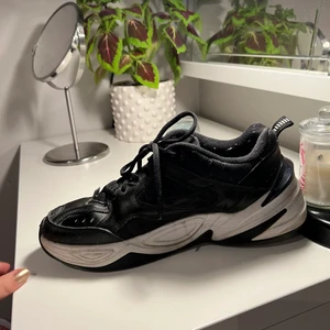 Nike mk2 - Säljer mina skor då jag inte använder dem längre!
