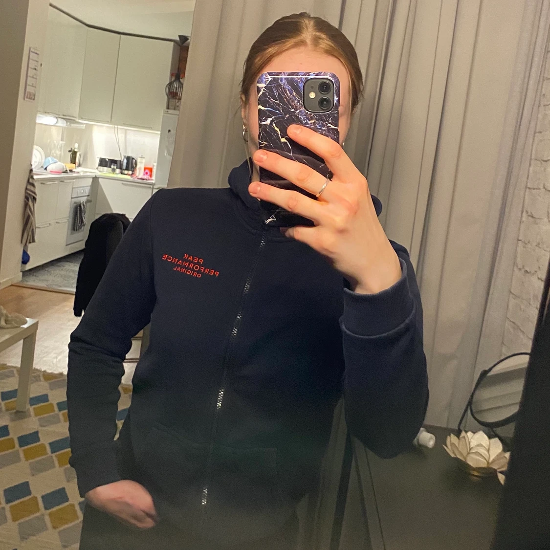 Peak performance hoodie  - 91