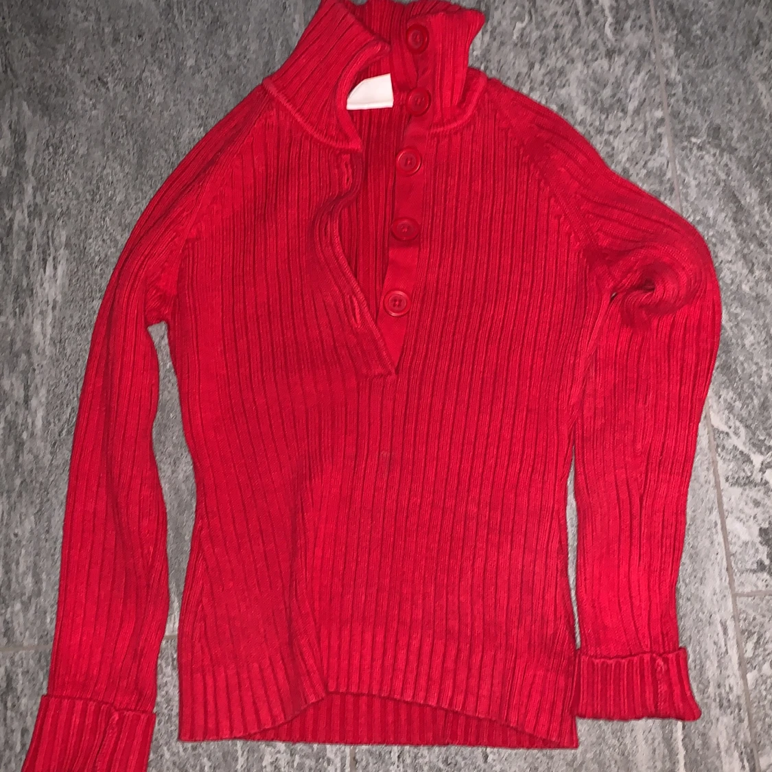 Röd polo i strl S - 90