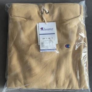 Champion luvtröja  - Helt ny i storlek L