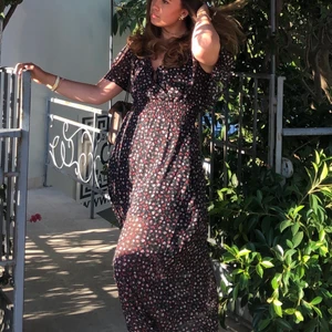 Långklänning - En långklänning från stradivarius i storlek M, superskön, knappt använd. Köparen står för frakten