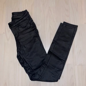 Skinnbyxor  - Skinbyxor i storlek XXS 