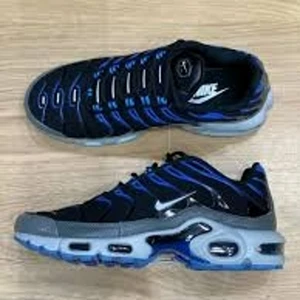 Nike TN skor storlek 42 eu - Hadde dom i några månader, dom var för små (helt nya)