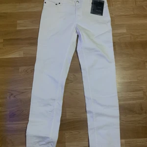 Acne studios jeans (blåkonst)  - Oanvända och är därför i ny skick