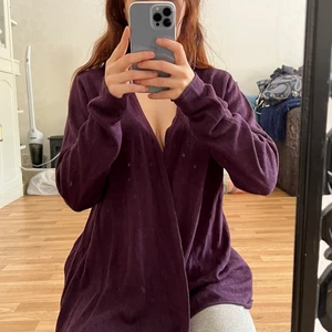 Cardigan - Lila lite tjockare cardigan  Storlek XL :)