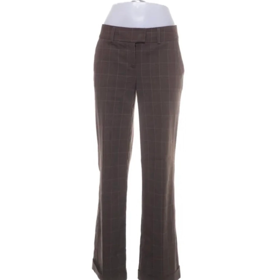 Lågmidjadd kostymbyxor