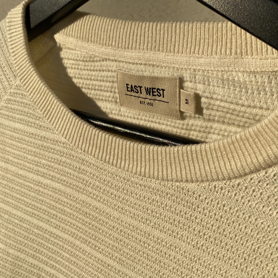 Stickad Tröja (M) - 91