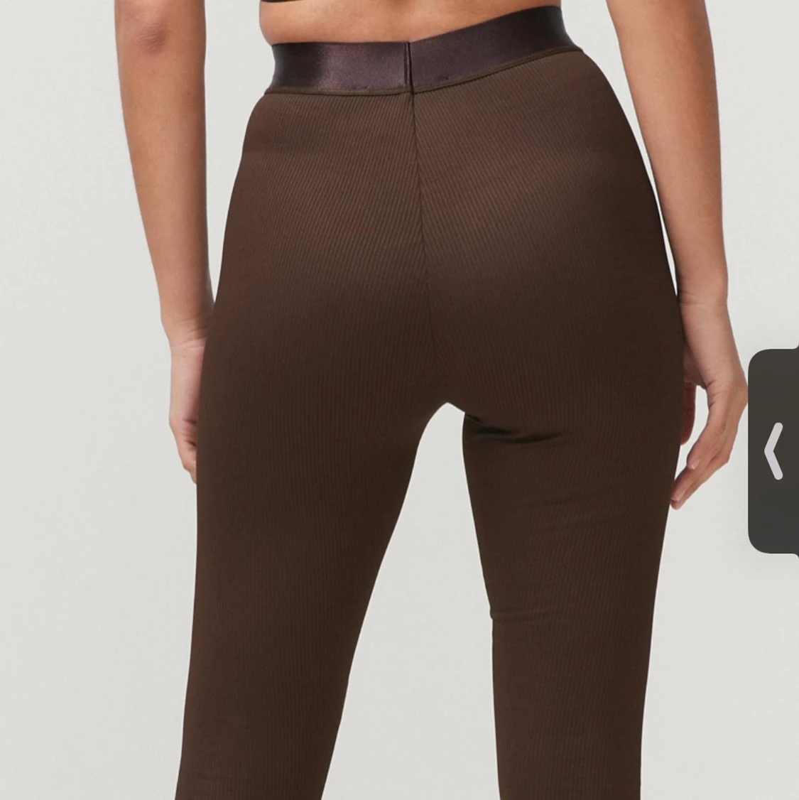 Bruna träningsbyxor GINA TRICOT - 90