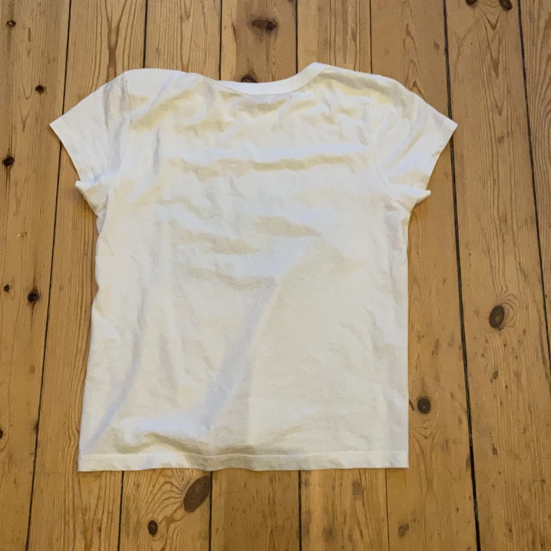 Brandy Melville T shirt  - 90