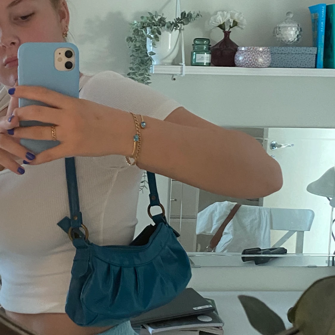 Väskor från humana  - 90