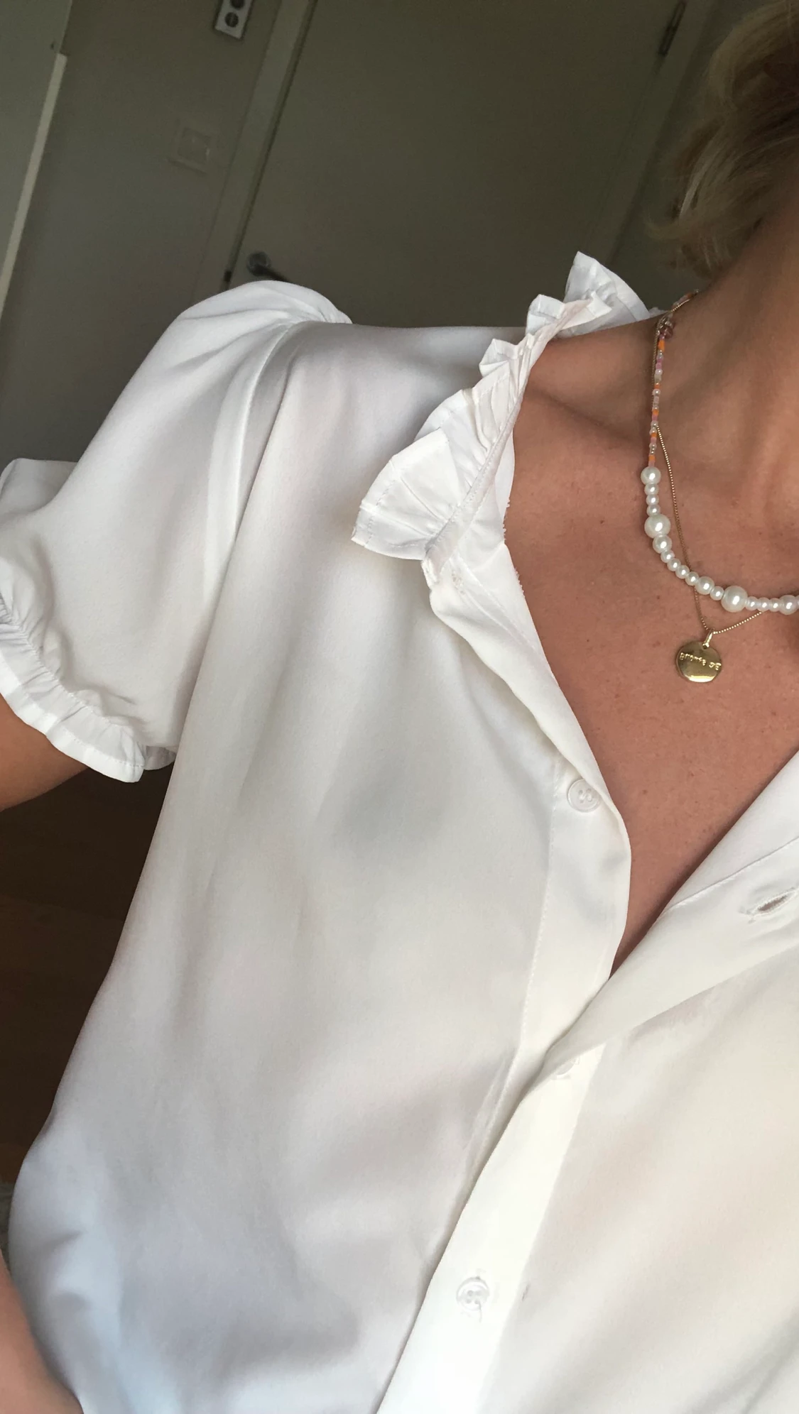 Blus från NAKD stl 34 - 90