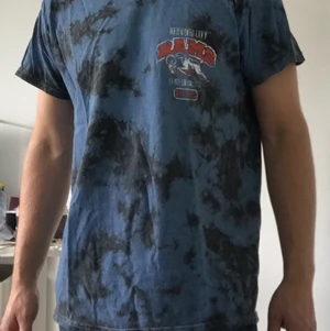 Urban outfitters T-shirt - S Oversized. Känns som M. Bra Skick!