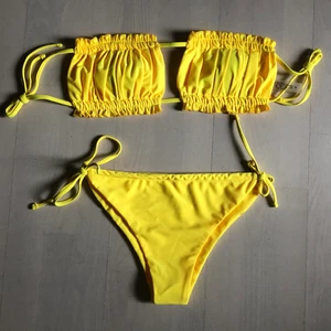 Bikini tillsalu💛 - Oanvänd bikini från SHEIN tillsalu! Stl: M, Köparen står för frakten. 