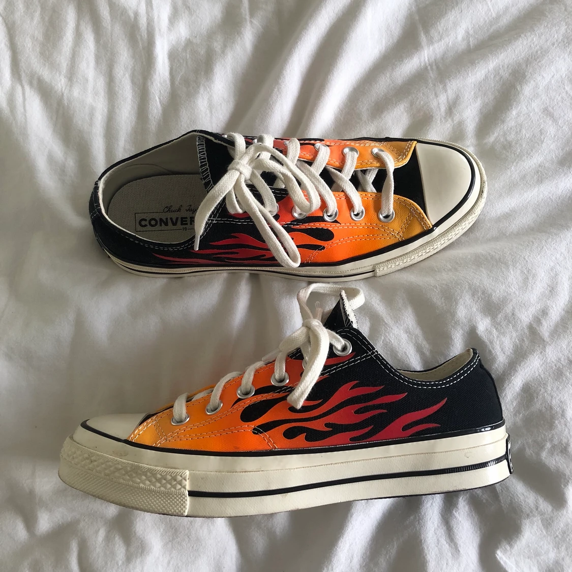 Converse Chuck Taylor All Stars med flammor - 90