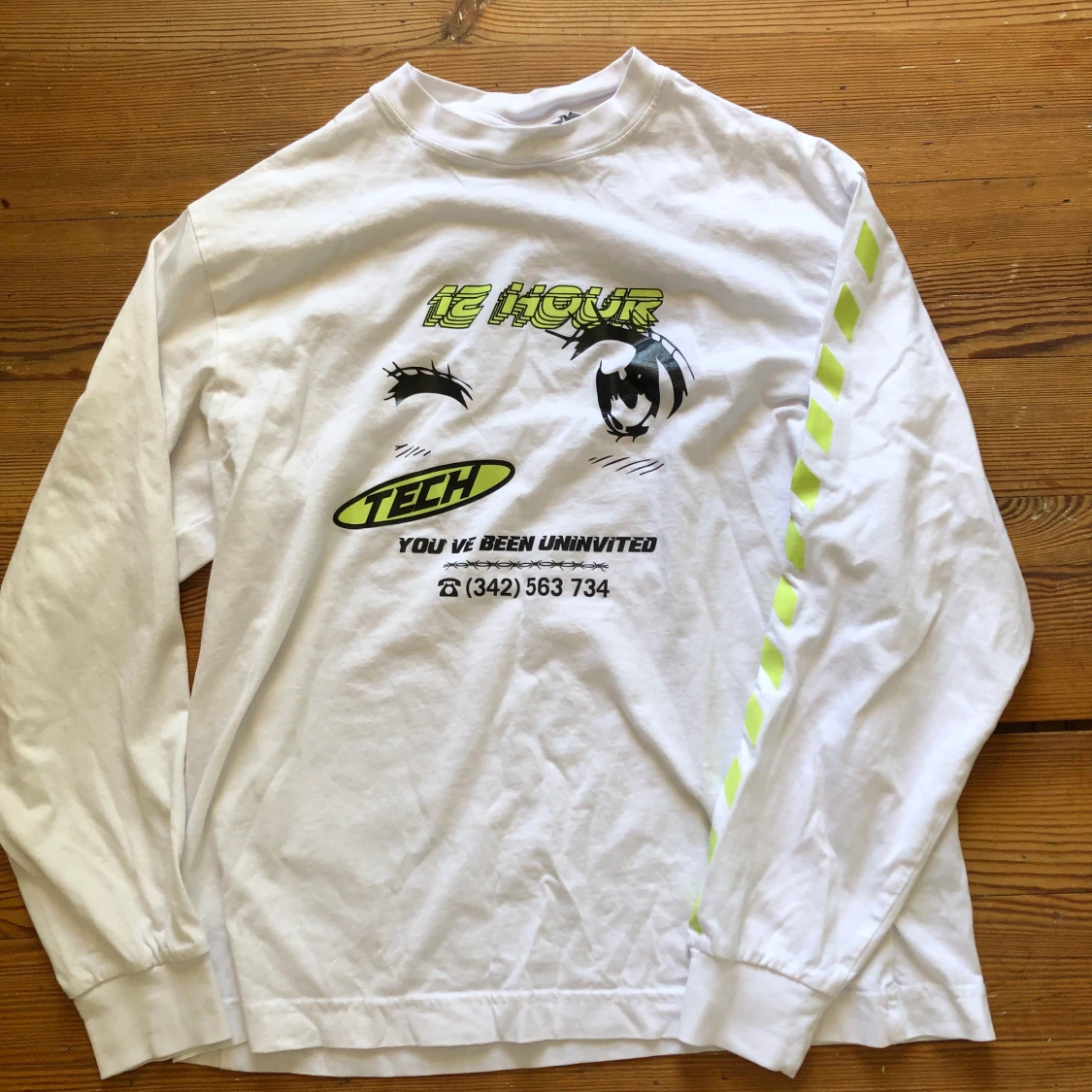 Weekday tröja  - 90