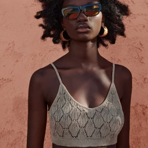 Zara topp - As snyggt zara linne till sommaren! Helt oanvänt men passade inte mig💕