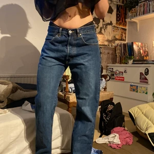 Cat jeans  - Bra skick❤️❤️ kontakta privat för mer info