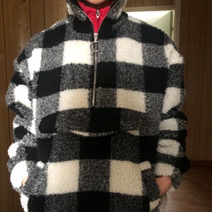 Jacka  - Använd jacka i XS