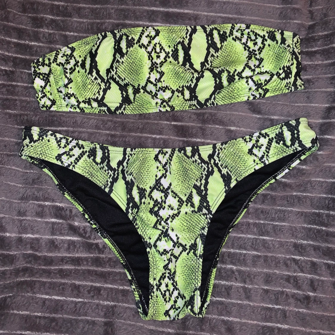 Ormbikini set  - 91
