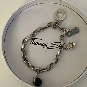 Thomas Sabo armband Berlocker ingår INTE Ord.pris 1599kr