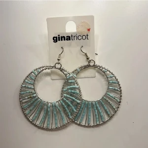 Stora örhängen - Aldrig använda örhängen från gina💕 så fina