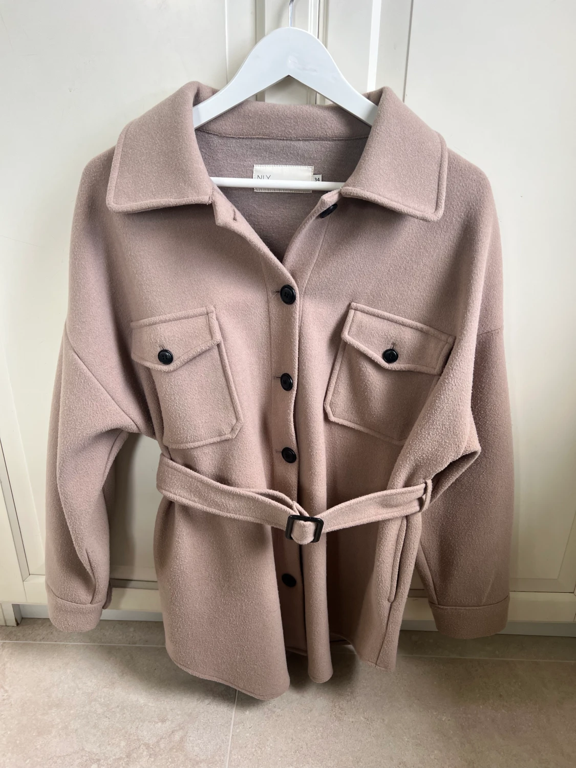 Jacka från Nelly - 90