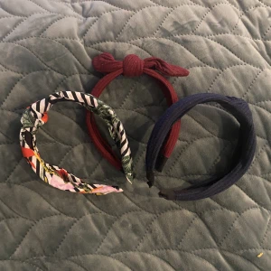 Diadem - Kommer aldrig till användning därför jag säljer😊skriv för frågor eller bilder