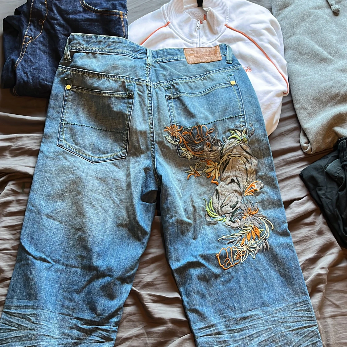 Y2k kläder till försäljning  - 91