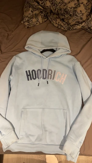 Hoodrich hoodie  - 9/10 i skick 