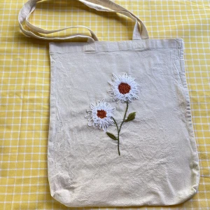 Väska  - Handgjord väska ☺️