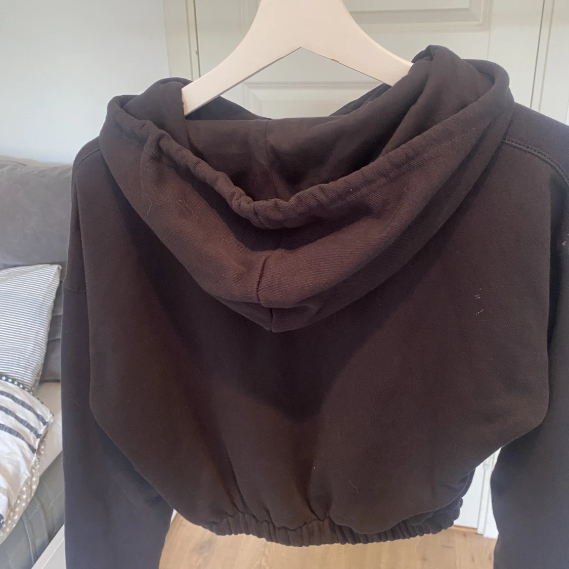 Adidas Cropped Hoodie  - 90