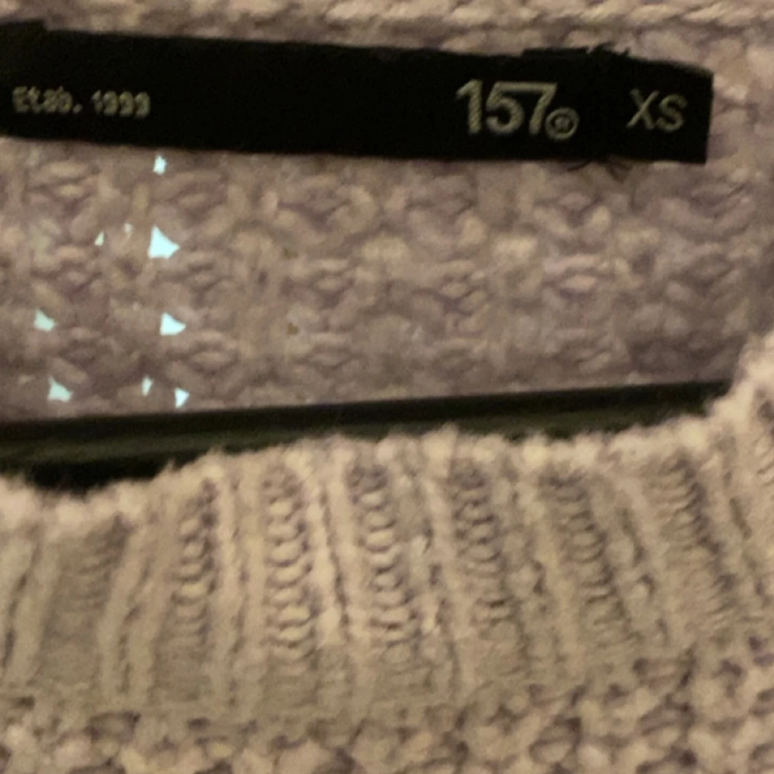 Lila Stickad tröja  - 91