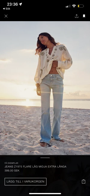 ZARA BOOTCUT JEANS  - Helt oanvända, glömde skicka tillbaka. 