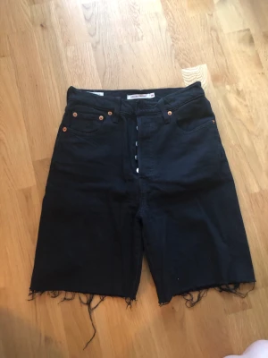 Levi’s shorts - Avklippta ribcage straight byxor.