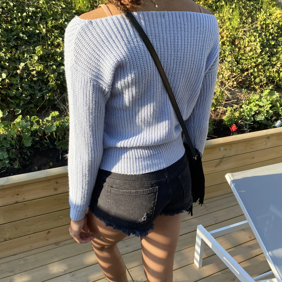 Blå stickad tröja - 91